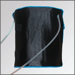 Thermal exchanger for abdomen and lumbar region with hose connection, designed to apply heat, cold or thermal contrasts in muscle prevention and recovery processes.